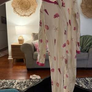 Kyte raspberry shell sleeper nwt 12-18